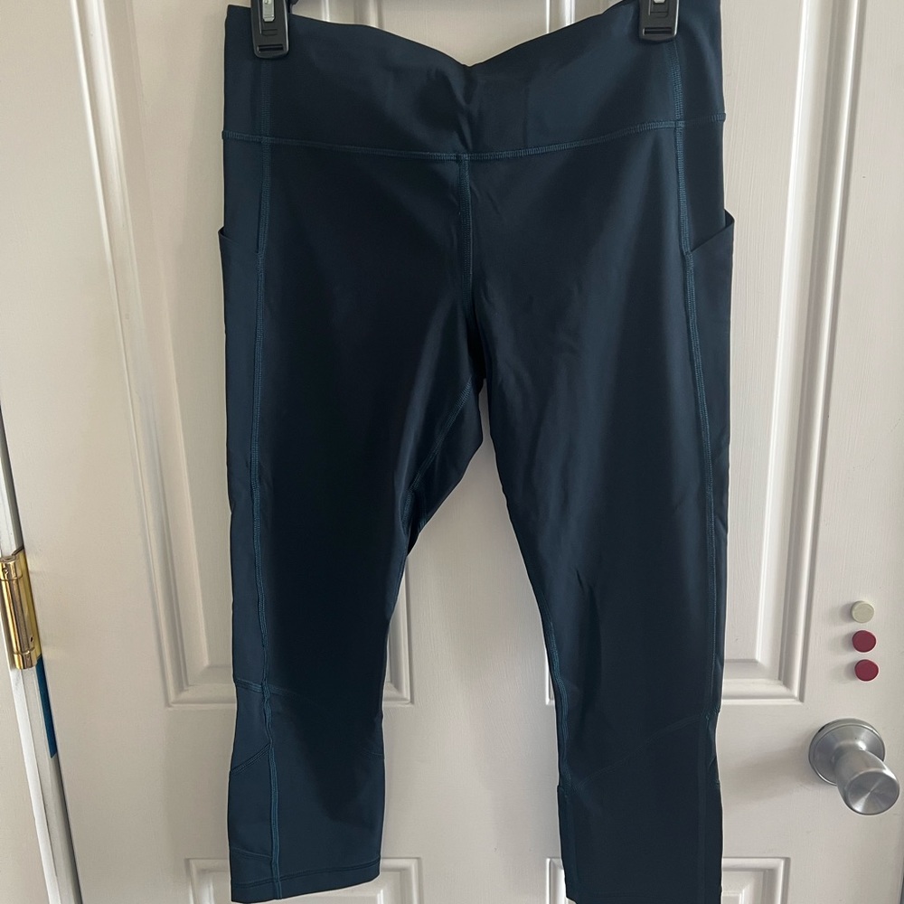 Pace Rival Crop Nautical Navy Lululemon